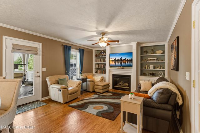 7210 Rambo Way, Louisville, KY 40228