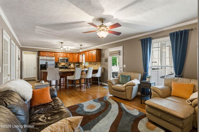 7210 Rambo Way, Louisville, KY 40228