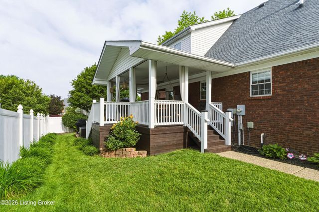 7210 Rambo Way, Louisville, KY 40228