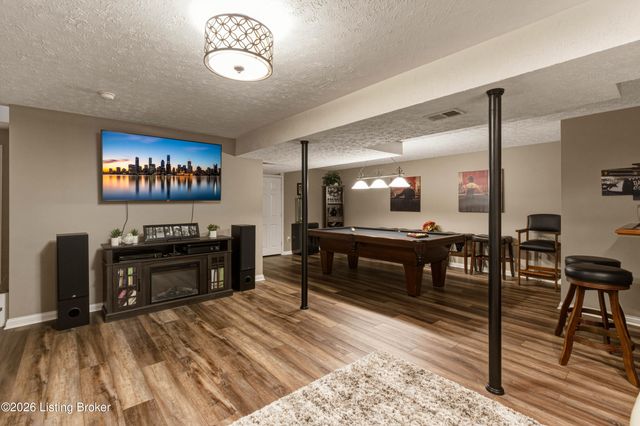 7210 Rambo Way, Louisville, KY 40228