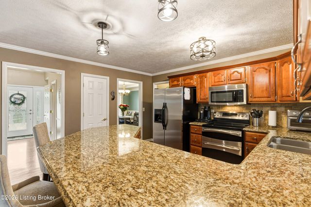7210 Rambo Way, Louisville, KY 40228