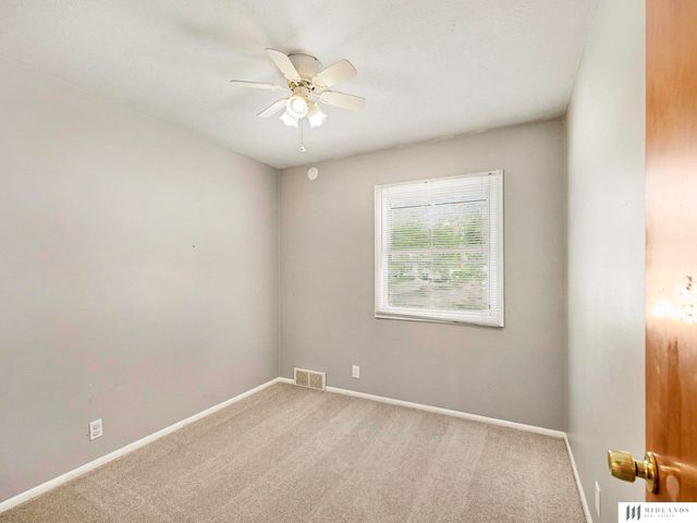 8623 C Street, Omaha, NE 68124