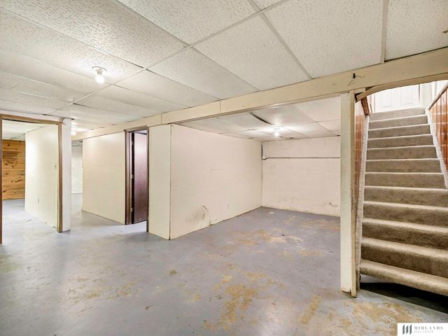 8623 C Street, Omaha, NE 68124