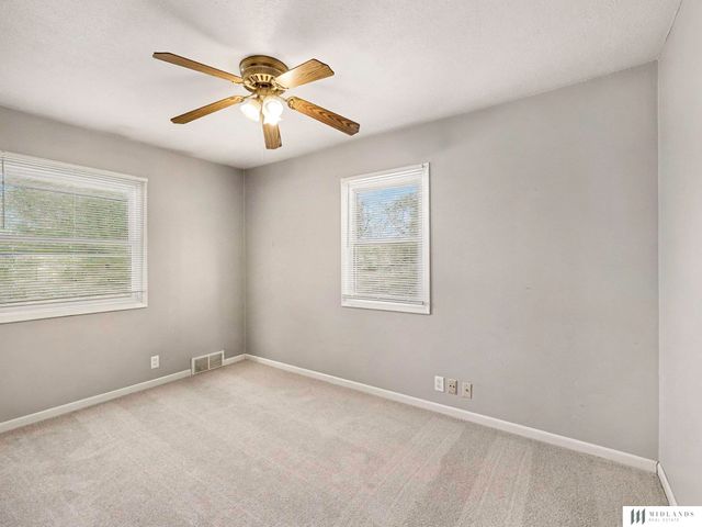 8623 C Street, Omaha, NE 68124