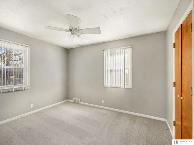 8623 C Street, Omaha, NE 68124