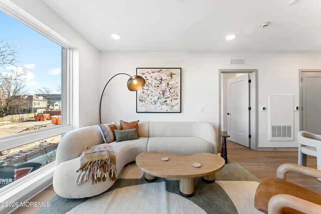 665 2nd Avenue 310, Long Branch, NJ 07740