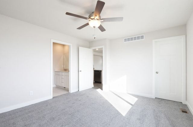 813 3rd Street NW, Bondurant, IA 50035