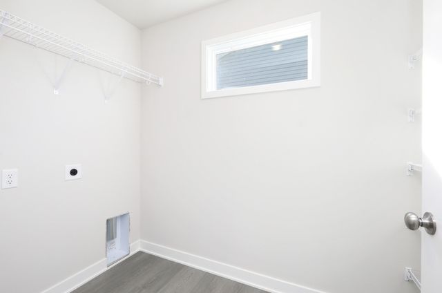 813 3rd Street NW, Bondurant, IA 50035