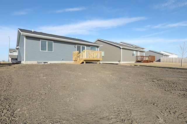 813 3rd Street NW, Bondurant, IA 50035