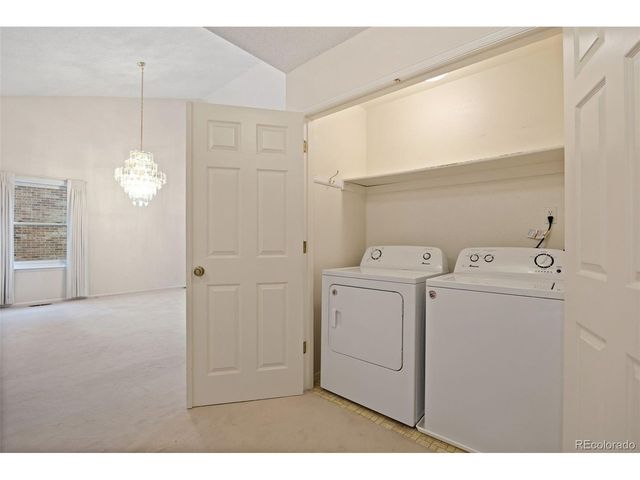 2185 E Nichols Dr, Centennial, CO 80122