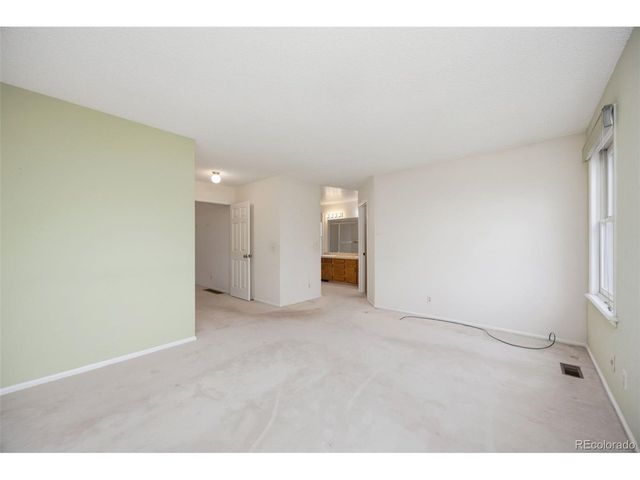 2185 E Nichols Dr, Centennial, CO 80122