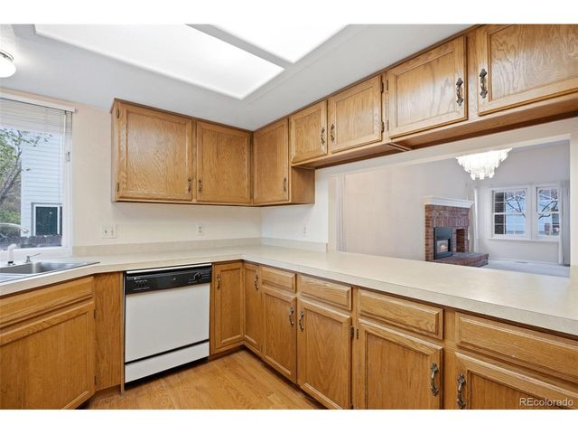 2185 E Nichols Dr, Centennial, CO 80122