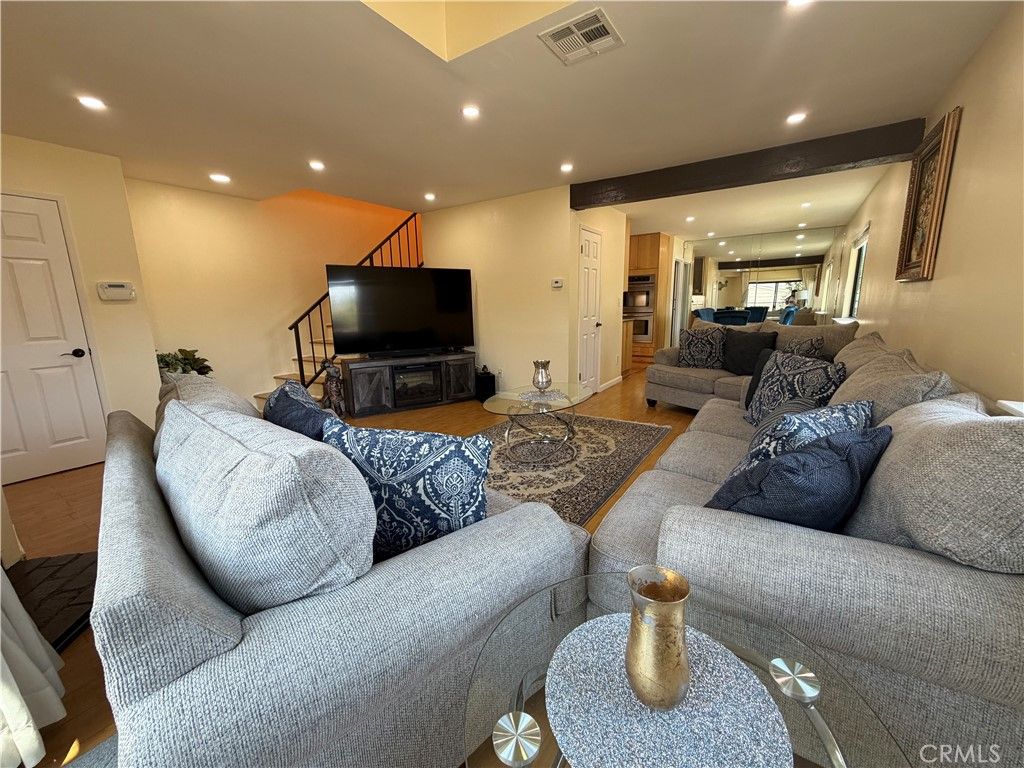 19231 Sherman Way 36, Los Angeles, CA 91335 — photo 3