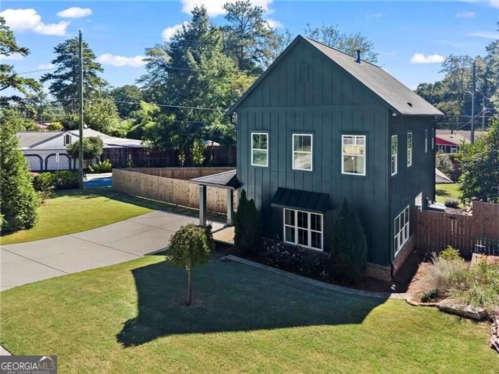 195 Howard Street NE, Marietta, GA 30060 — photo 2