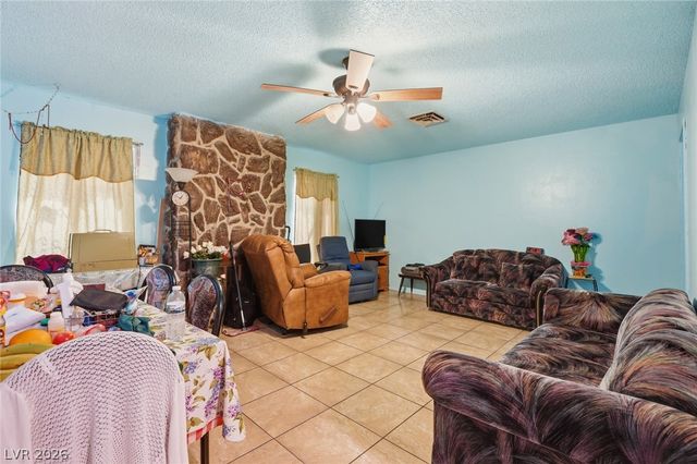 3978 Voxna Street, Las Vegas, NV 89119