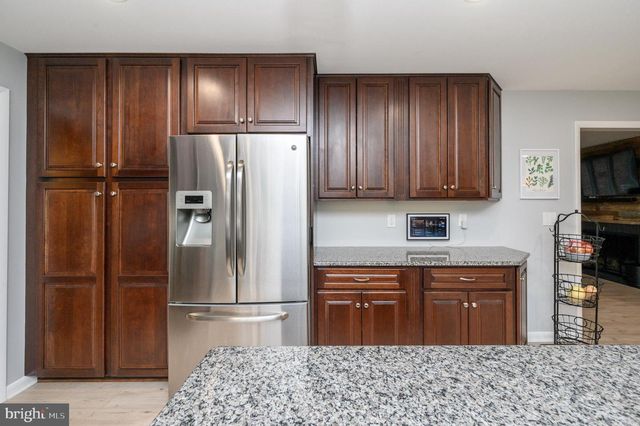 12 DAVISON RD, Hightstown, NJ 08520