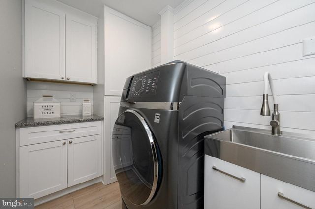 12 DAVISON RD, Hightstown, NJ 08520