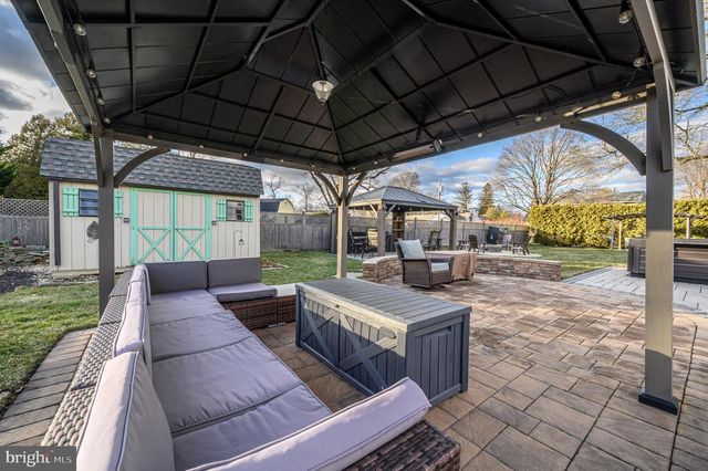 12 DAVISON RD, Hightstown, NJ 08520