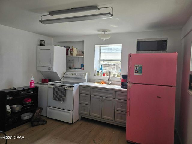7421 Sunset Ave Avenue, Panama City Beach, FL 32408