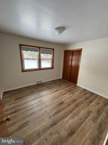 3510 CARLISLE RD, Dover, PA 17315