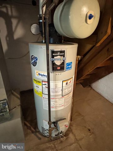 3510 CARLISLE RD, Dover, PA 17315