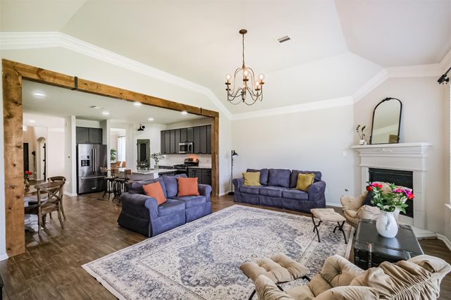 107 Saw Mill Ridge, Rosharon, TX 77583