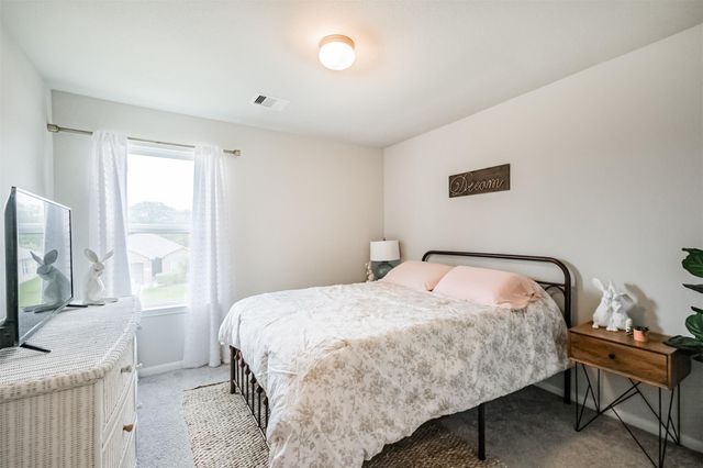 107 Saw Mill Ridge, Rosharon, TX 77583