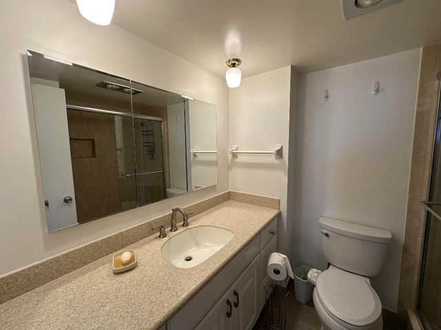 3310 S Ocean Boulevard 225-D, Highland Beach, FL 33487