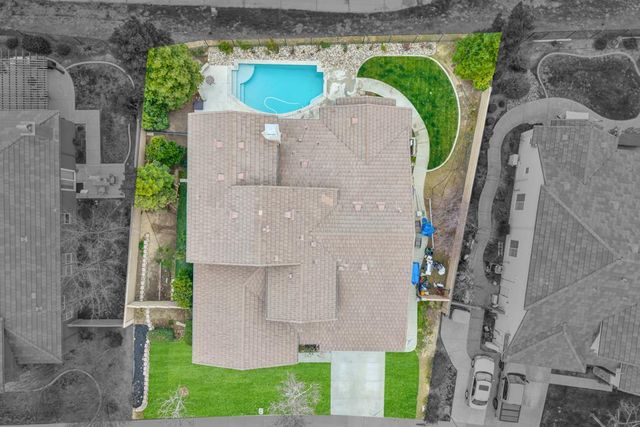 20300 Panoz Rd, Patterson, CA 95363