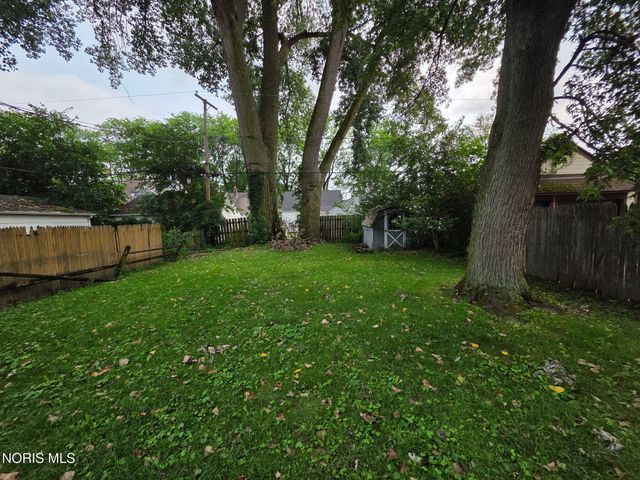 2241 Georgetown Avenue, Toledo, OH 43613