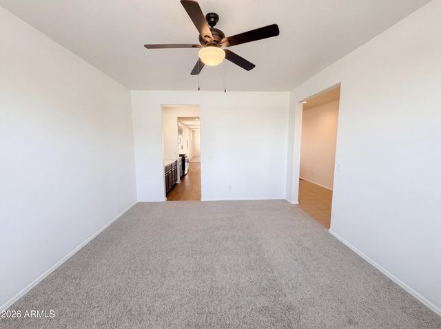 8014 W ATLANTIS Way, Phoenix, AZ 85043