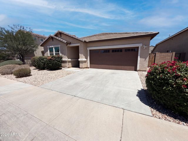 8014 W ATLANTIS Way, Phoenix, AZ 85043