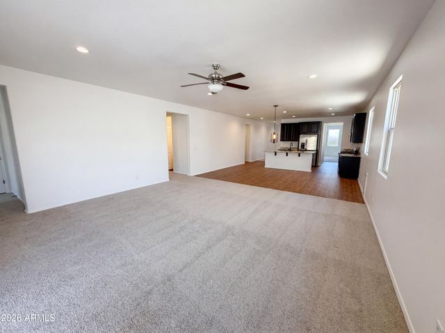 8014 W ATLANTIS Way, Phoenix, AZ 85043