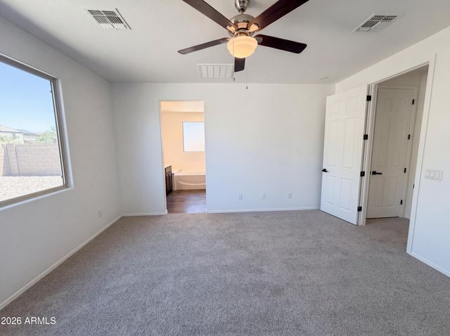 8014 W ATLANTIS Way, Phoenix, AZ 85043