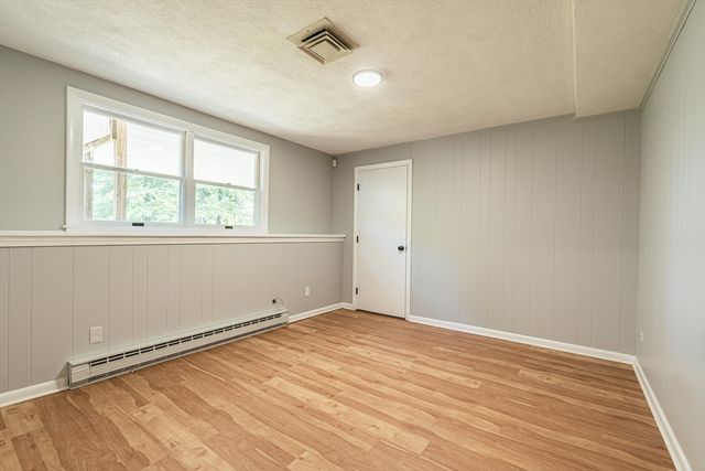 20 Fieldstone Dr, Stoneham, MA 02180