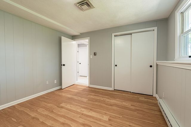 20 Fieldstone Dr, Stoneham, MA 02180