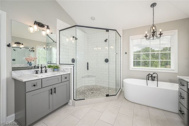 2473 Westwood Circle, Hudson, OH 44236