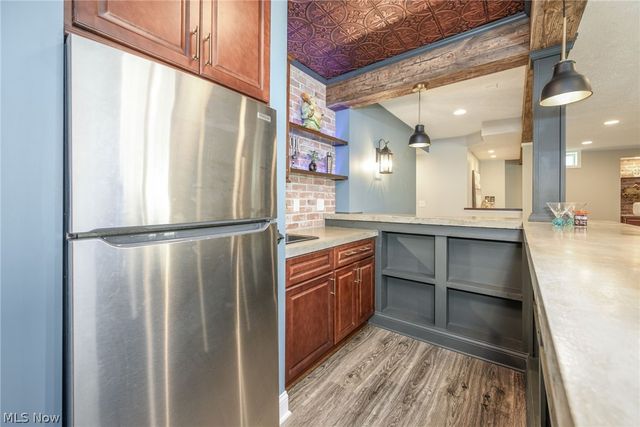 2473 Westwood Circle, Hudson, OH 44236