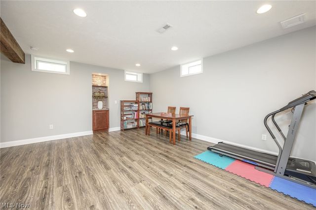 2473 Westwood Circle, Hudson, OH 44236
