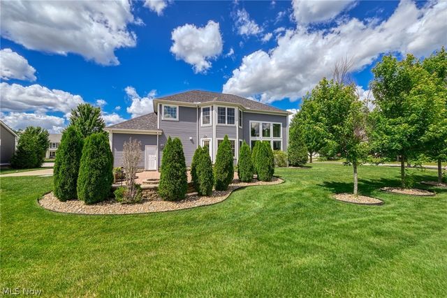2473 Westwood Circle, Hudson, OH 44236