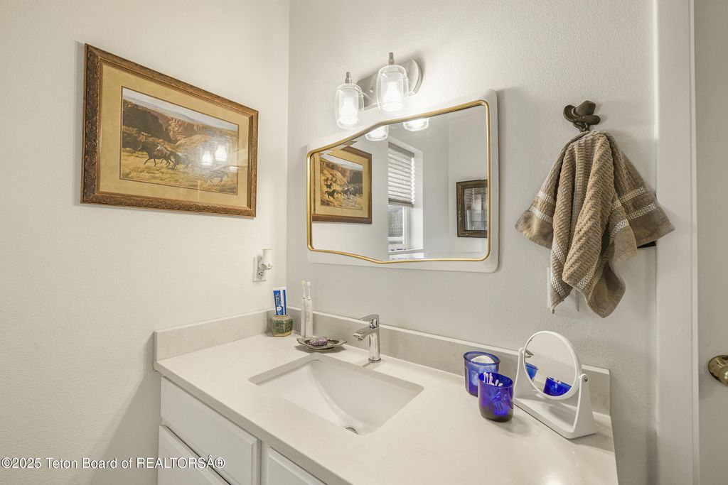 3390 N HWY 33, Driggs, ID 83422 photo 23