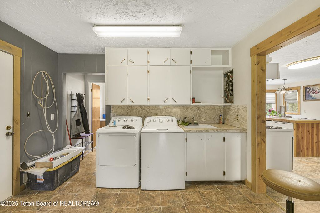 3390 N HWY 33, Driggs, ID 83422 photo 33