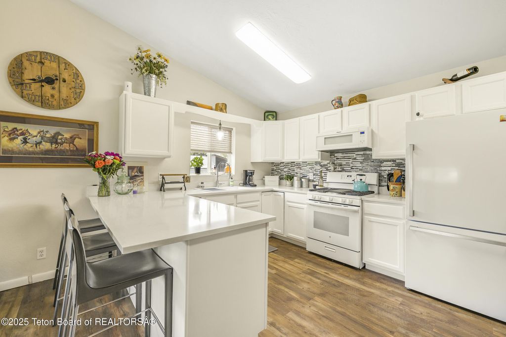 3390 N HWY 33, Driggs, ID 83422 photo 4