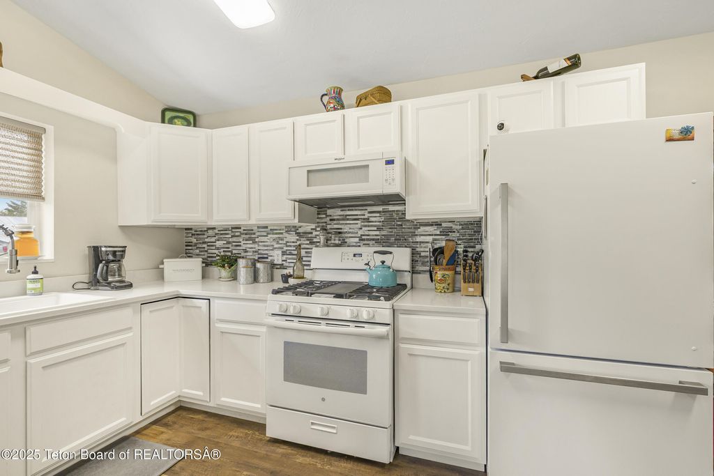 3390 N HWY 33, Driggs, ID 83422 photo 6