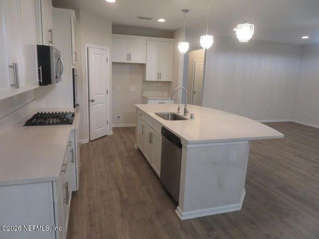 2827 COPPERWOOD Avenue, Orange Park, FL 32073