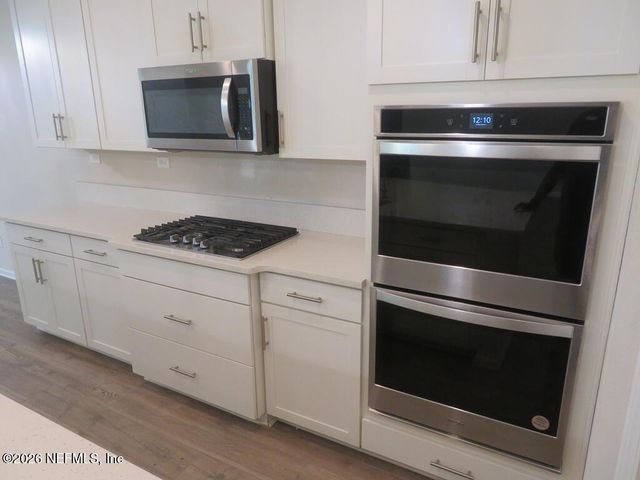 2827 COPPERWOOD Avenue, Orange Park, FL 32073