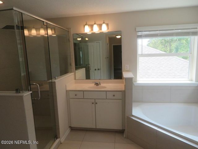 2827 COPPERWOOD Avenue, Orange Park, FL 32073