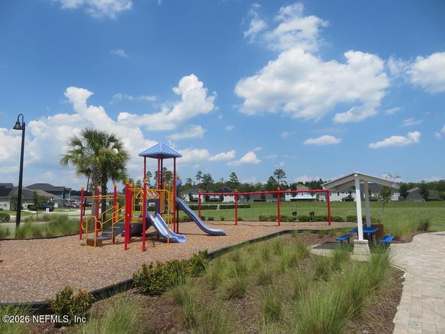 2827 COPPERWOOD Avenue, Orange Park, FL 32073