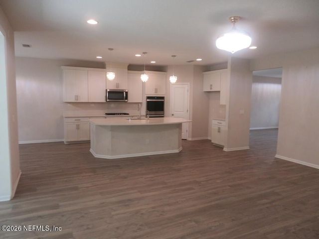 2827 COPPERWOOD Avenue, Orange Park, FL 32073