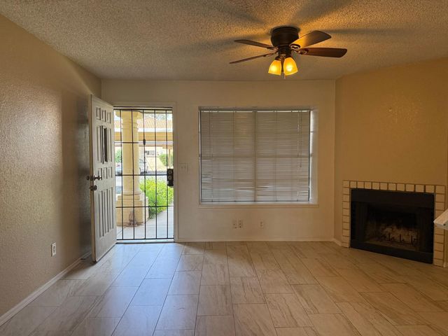 5704 E Aire Libre Avenue Unit 1242, Scottsdale, AZ 85254